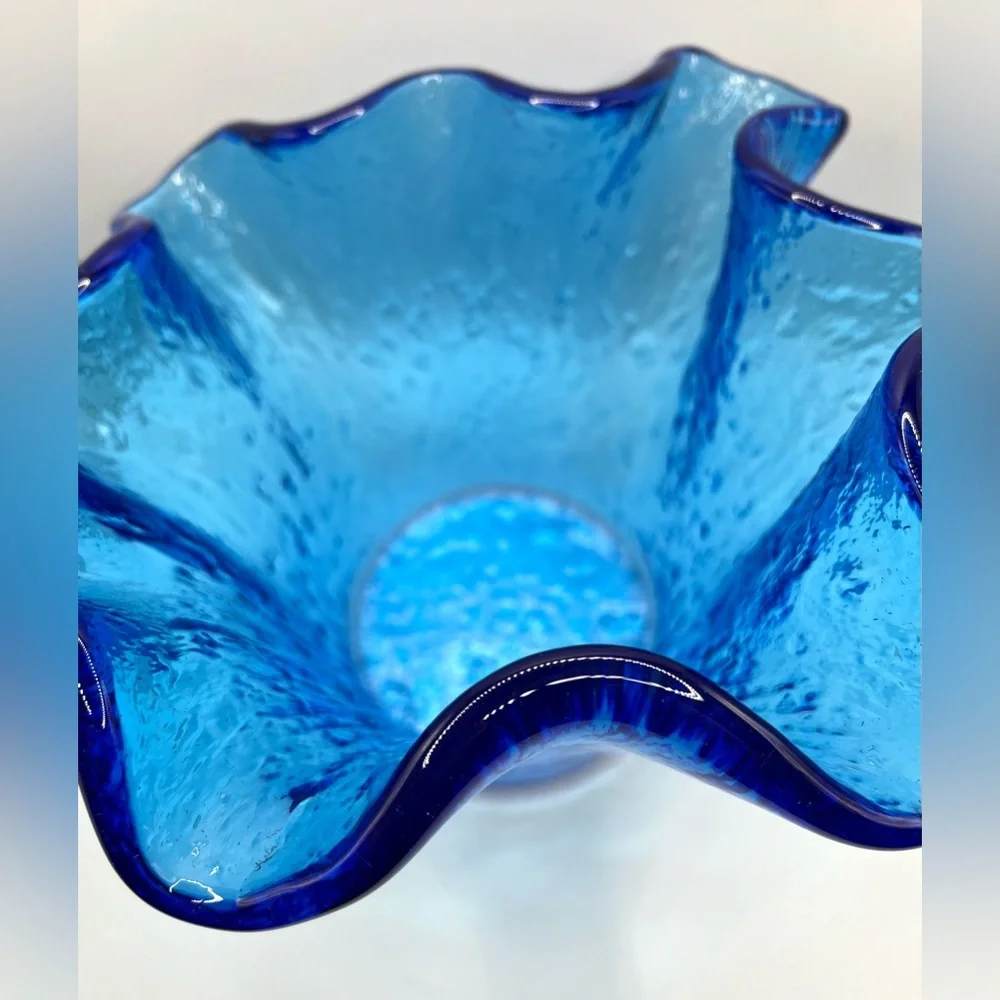 Cobalt Blue Art Glass Handkerchief Handblown Bowl Vase Abstract Fluted Edges 10